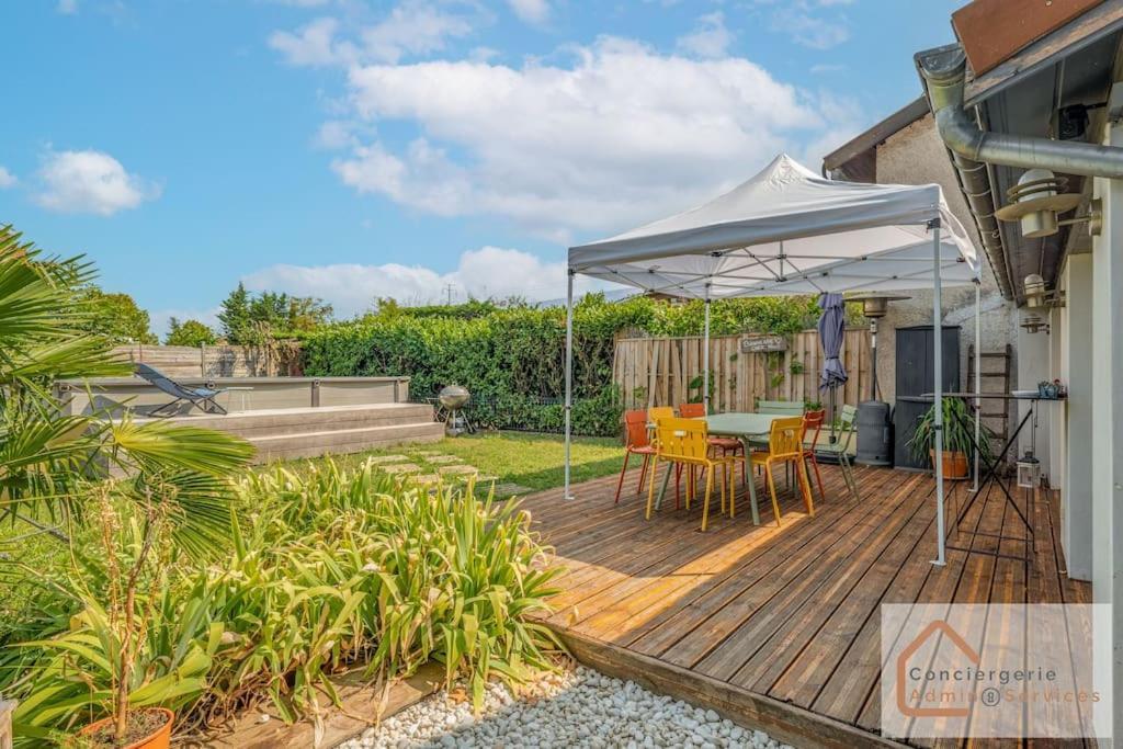 Maison A Lyon Parilly Avec Piscine, Jardin, Parking Prive & Proche Eurexpo Venissieux Exterior photo